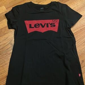 Levi’s logo tshirt black & red